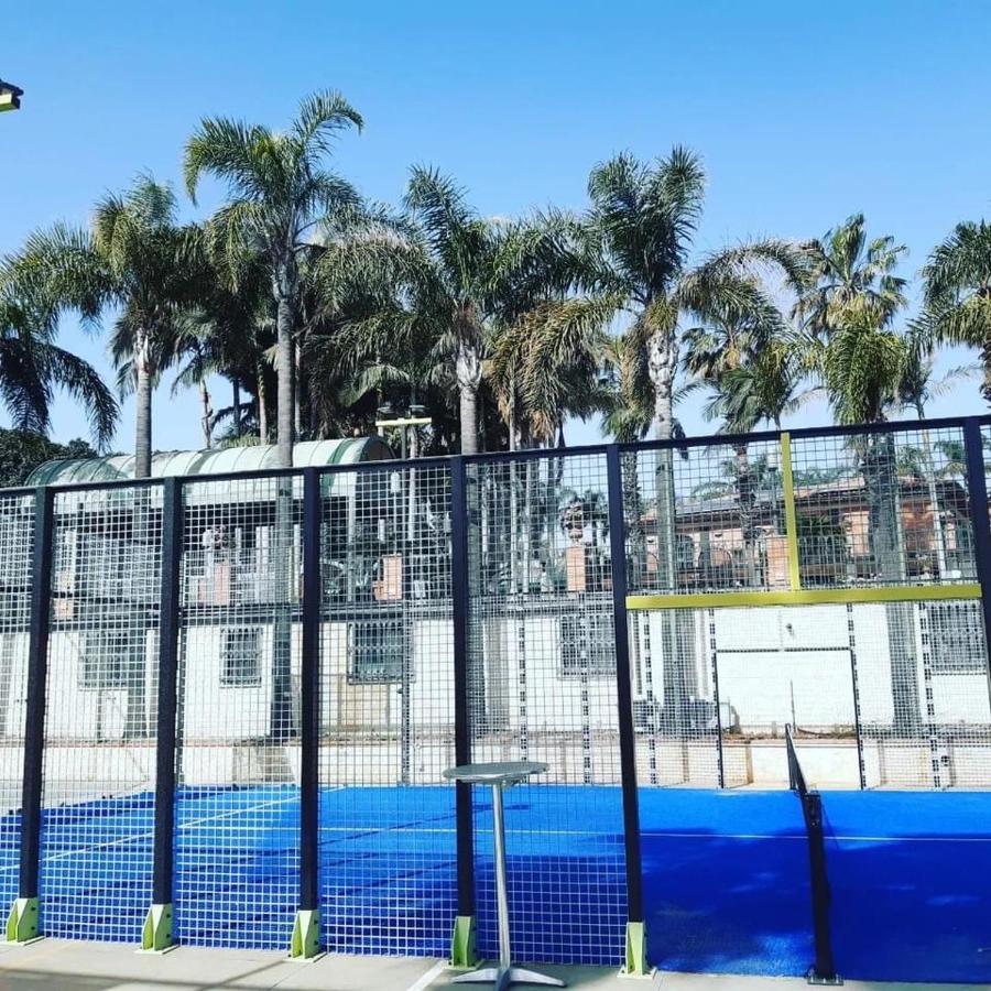 Villa Grandiosa Fc Aci Catena Bagian luar foto